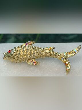 Vintage Gold Tone Fish Brooch AB Rhinestones Red Eye Mid Century Figural Pin